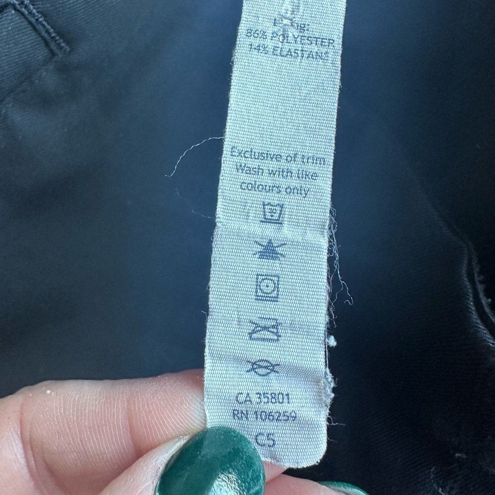 Lululemon Long Black Flare Pants 6 Regular - Picture 7 of 15